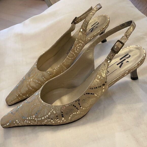 PETER KAISER GOLD MIRO SHOES.  NEW - Picture 1 of 10